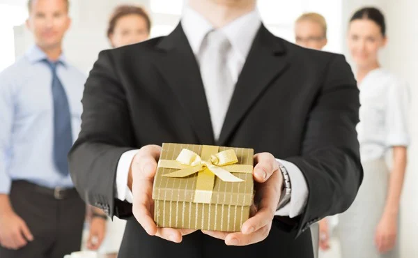 corporate-gift-giving Corporate Giving